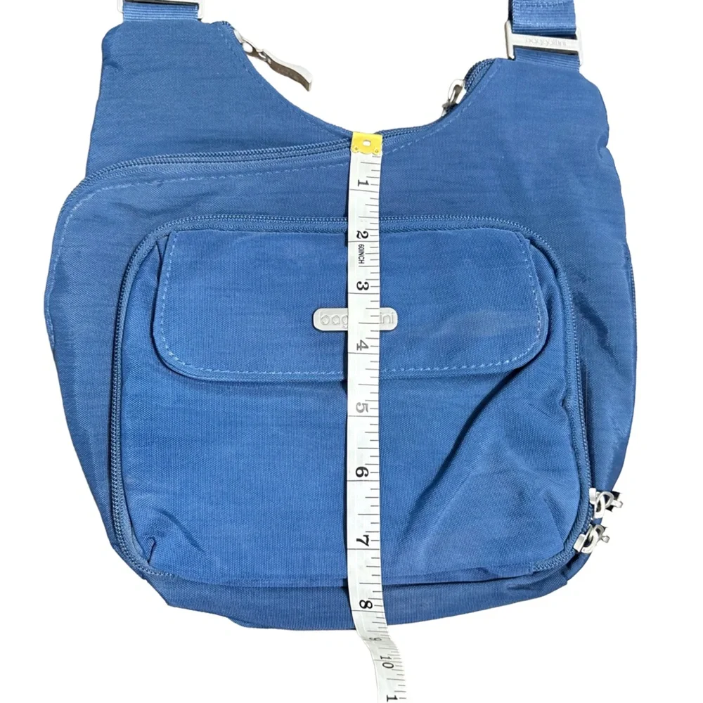 Baggallini Criss Cross Crossbody Bag – Pacific Blue – Utility Chic / Gorpcore